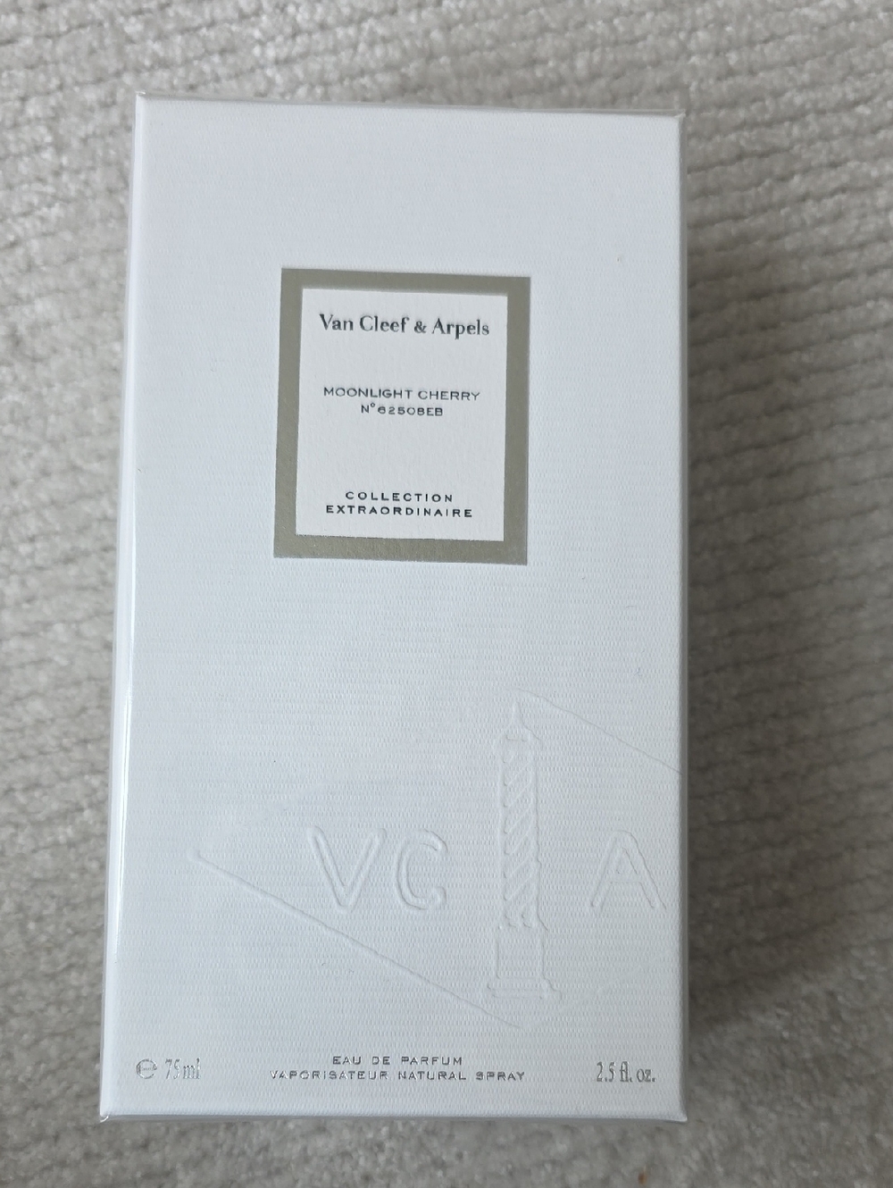 Van Cleef & Arpels Moonlight Cherry Eau de Parfum - White Box